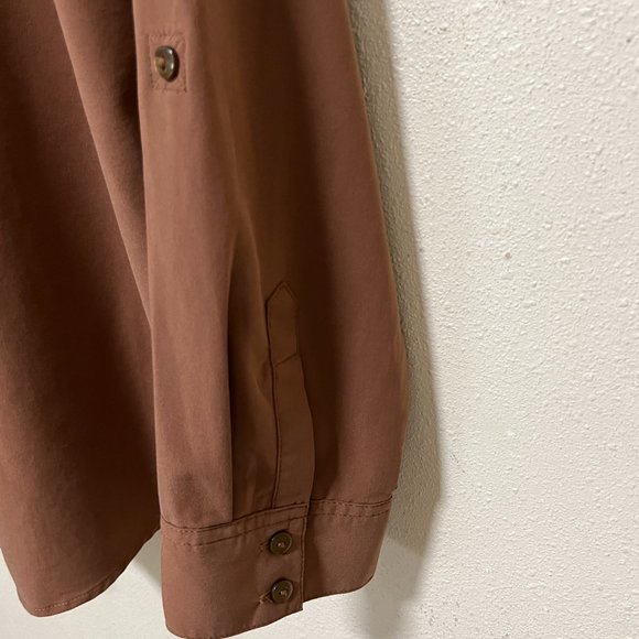 Chico's chocolate brown blouse size 2 (regular size 12) excellent, pre-owned - Picture 10 of 11